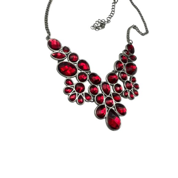 **Lady in Red Teardrop Gemstone Pendant Necklace - Picture 7 of 12